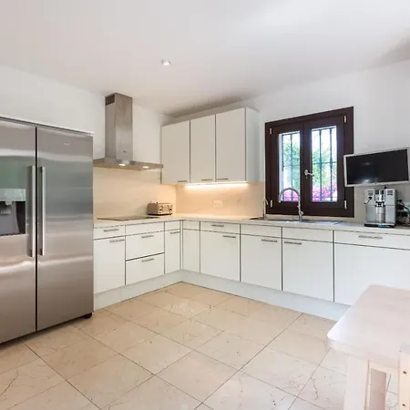 Vainilla Villa Estepona